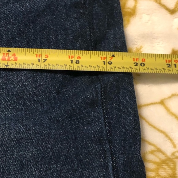 NWT Seven7 Women’s 90’s Blue Jeans - Picture 4 of 13